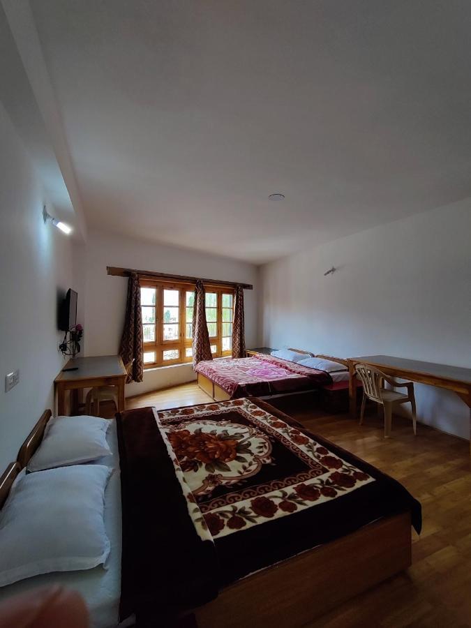 Jig Gyas Guest House Лех Экстерьер фото